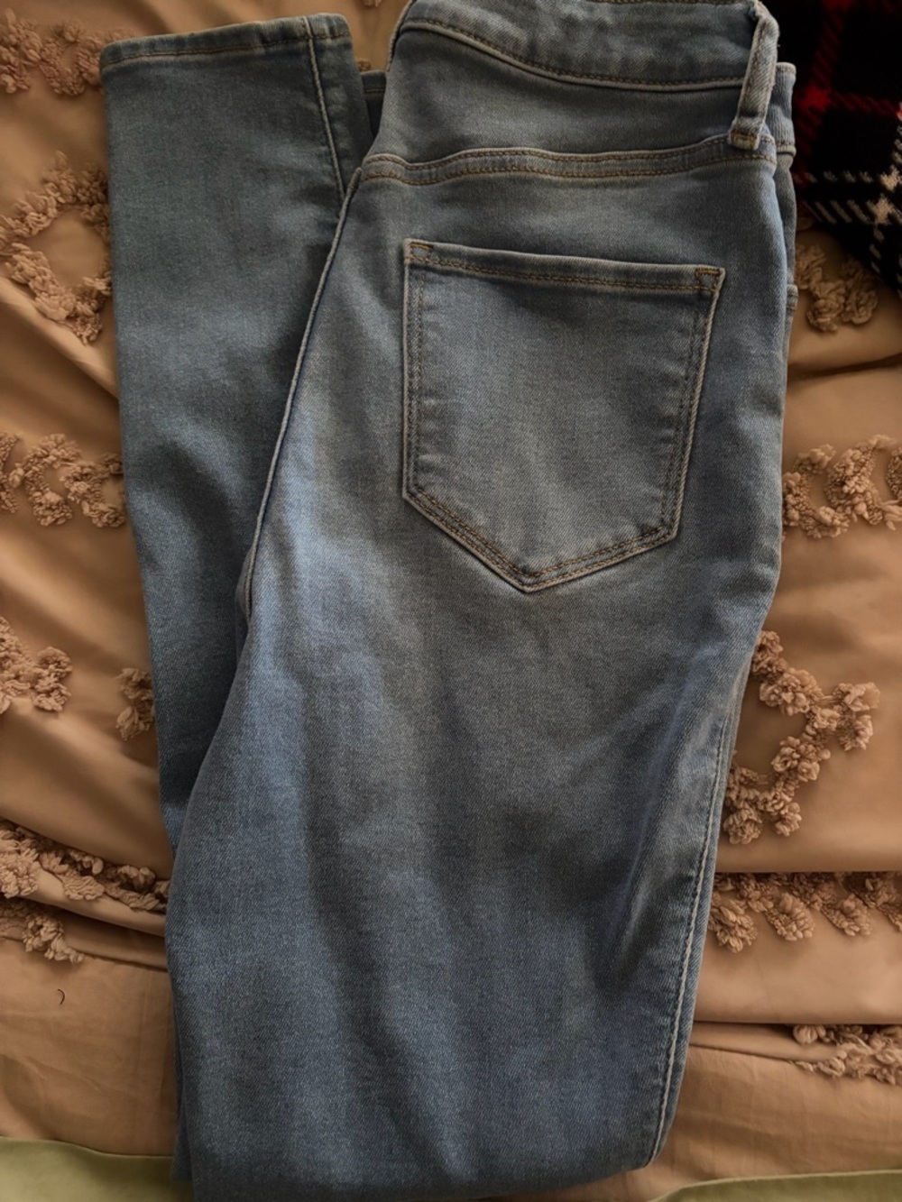 Old Navy Women's Skinny Jeans Light Blue Wash, size 8 rockstar super skinny